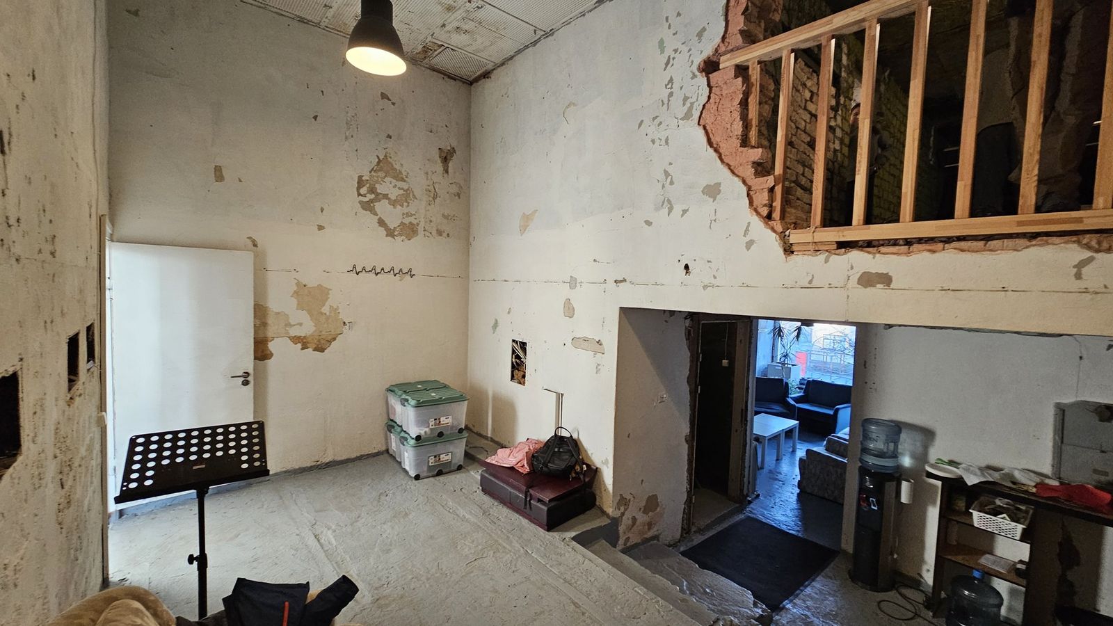 Ieeja un garderobe šodien